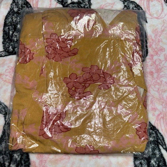 Lexbreezy Hawaii 🌺 Pualani Set NWT - Picture 6 of 7